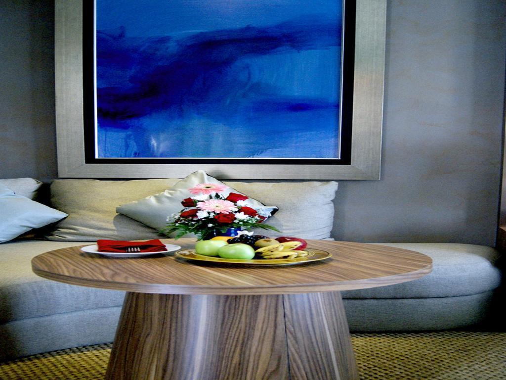 Amaroossa Suite Bali Nusa Dua  Exteriör bild