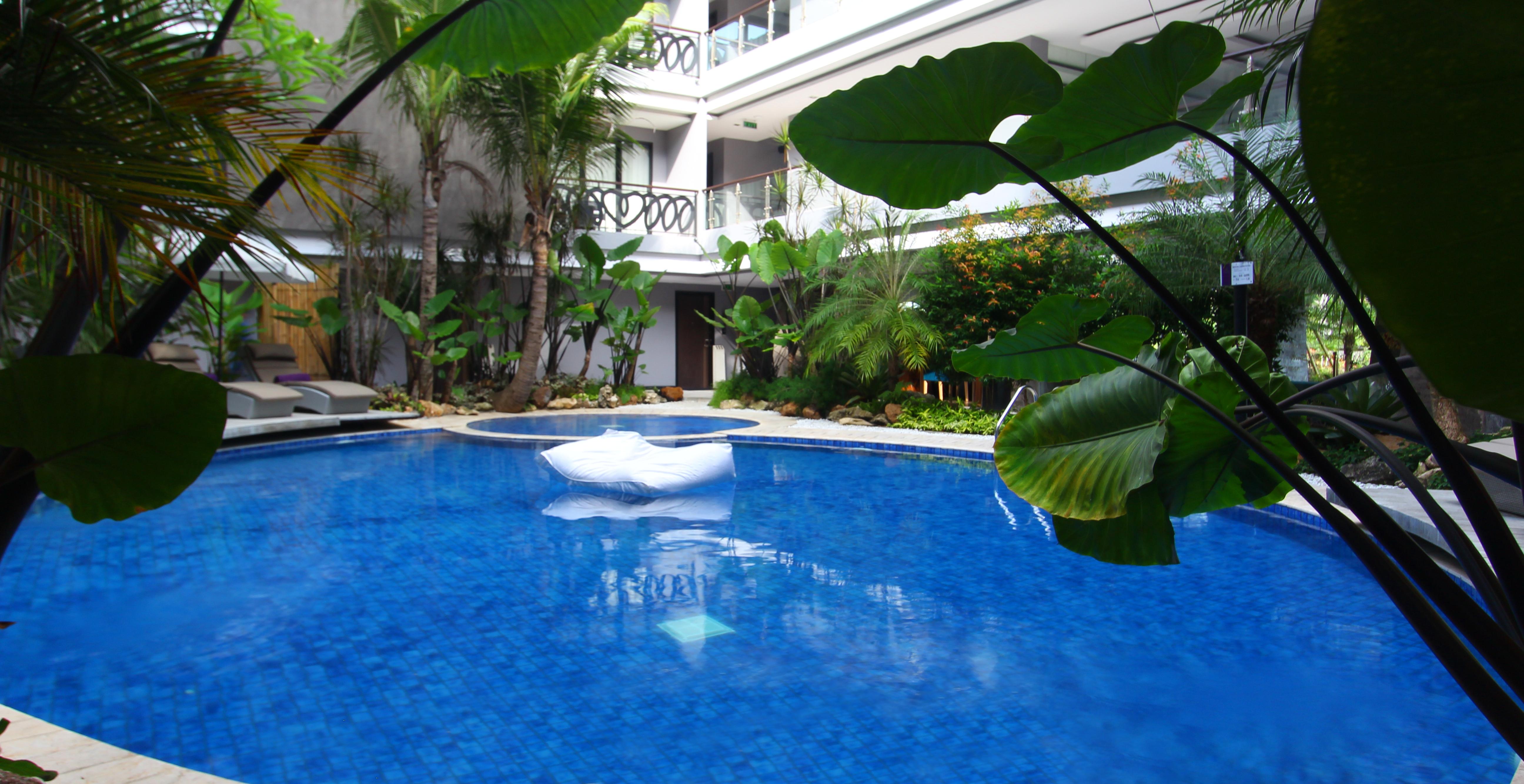 Amaroossa Suite Bali Nusa Dua  Exteriör bild