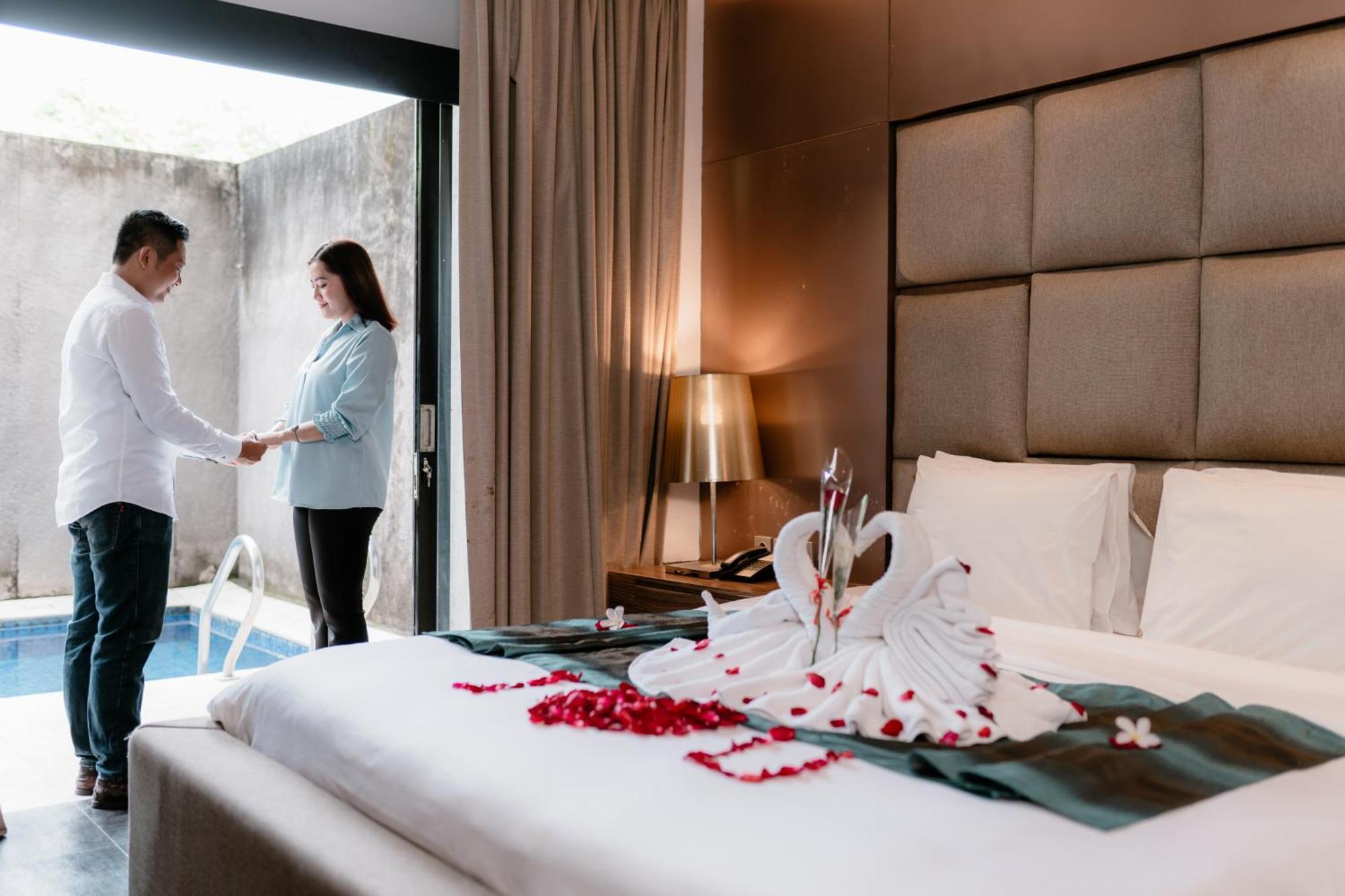 Amaroossa Suite Bali Nusa Dua  Exteriör bild