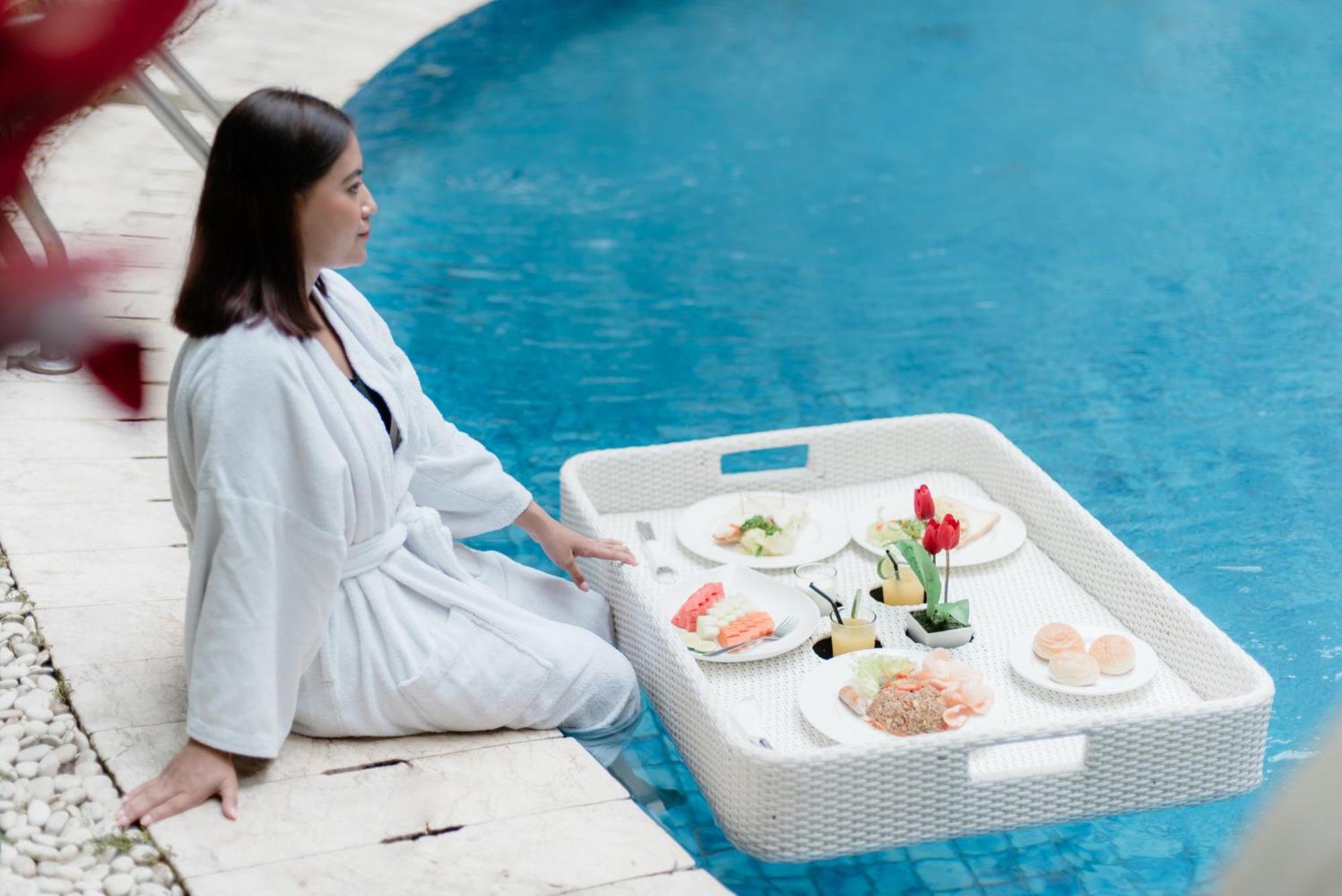 Amaroossa Suite Bali Nusa Dua  Exteriör bild