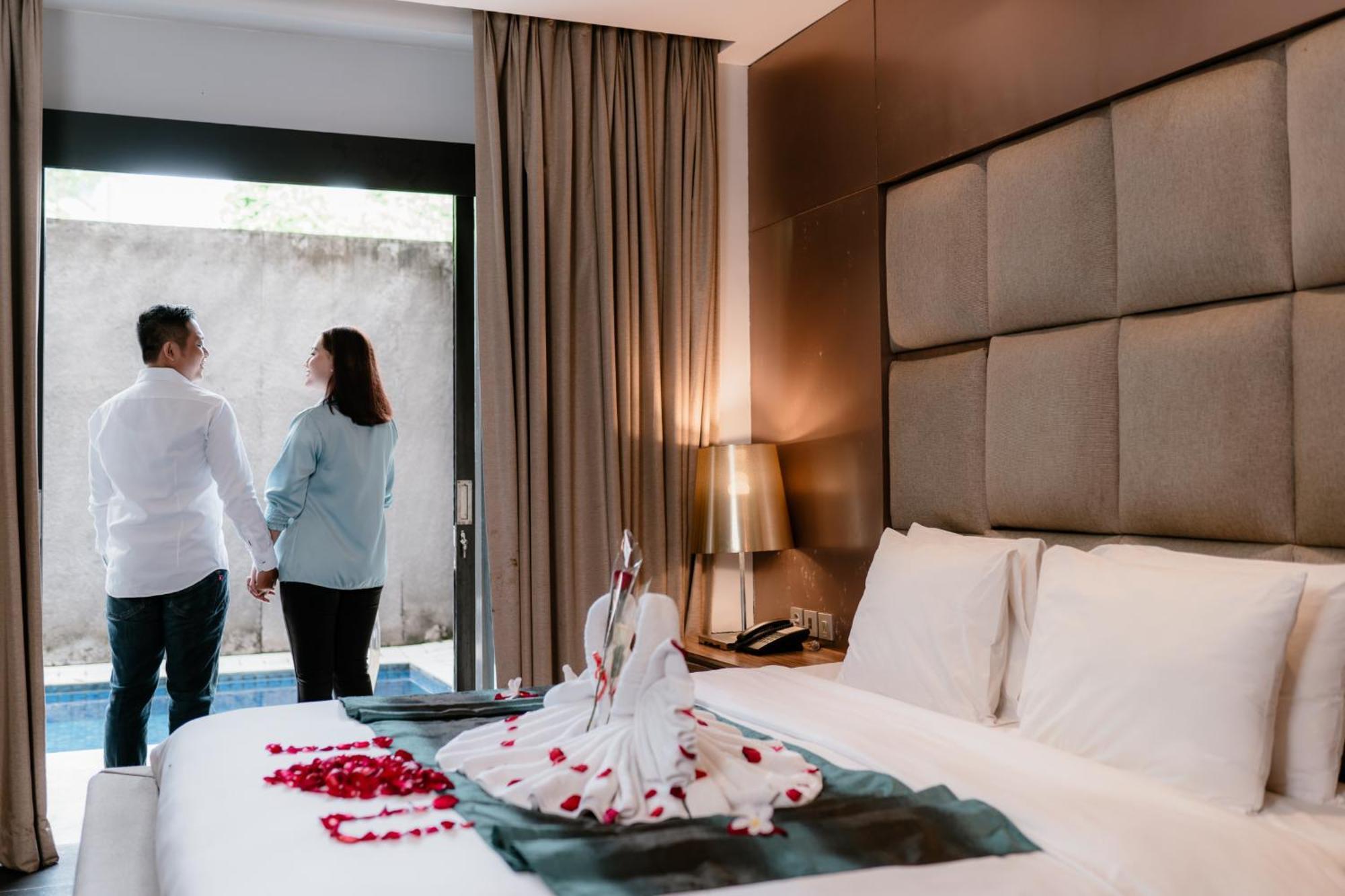 Amaroossa Suite Bali Nusa Dua  Exteriör bild